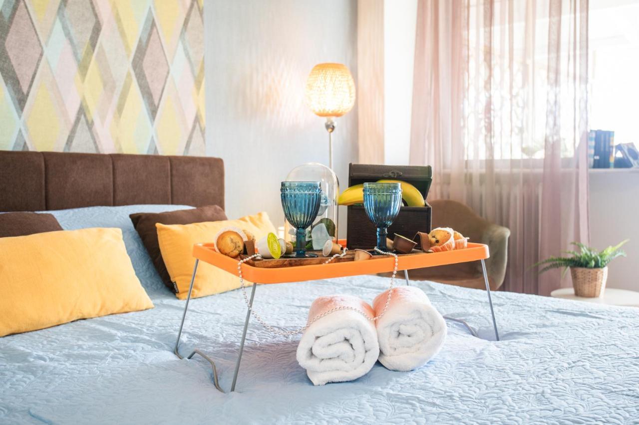 Beautiful City Rooms Close To Acropolis Атина Екстериор снимка